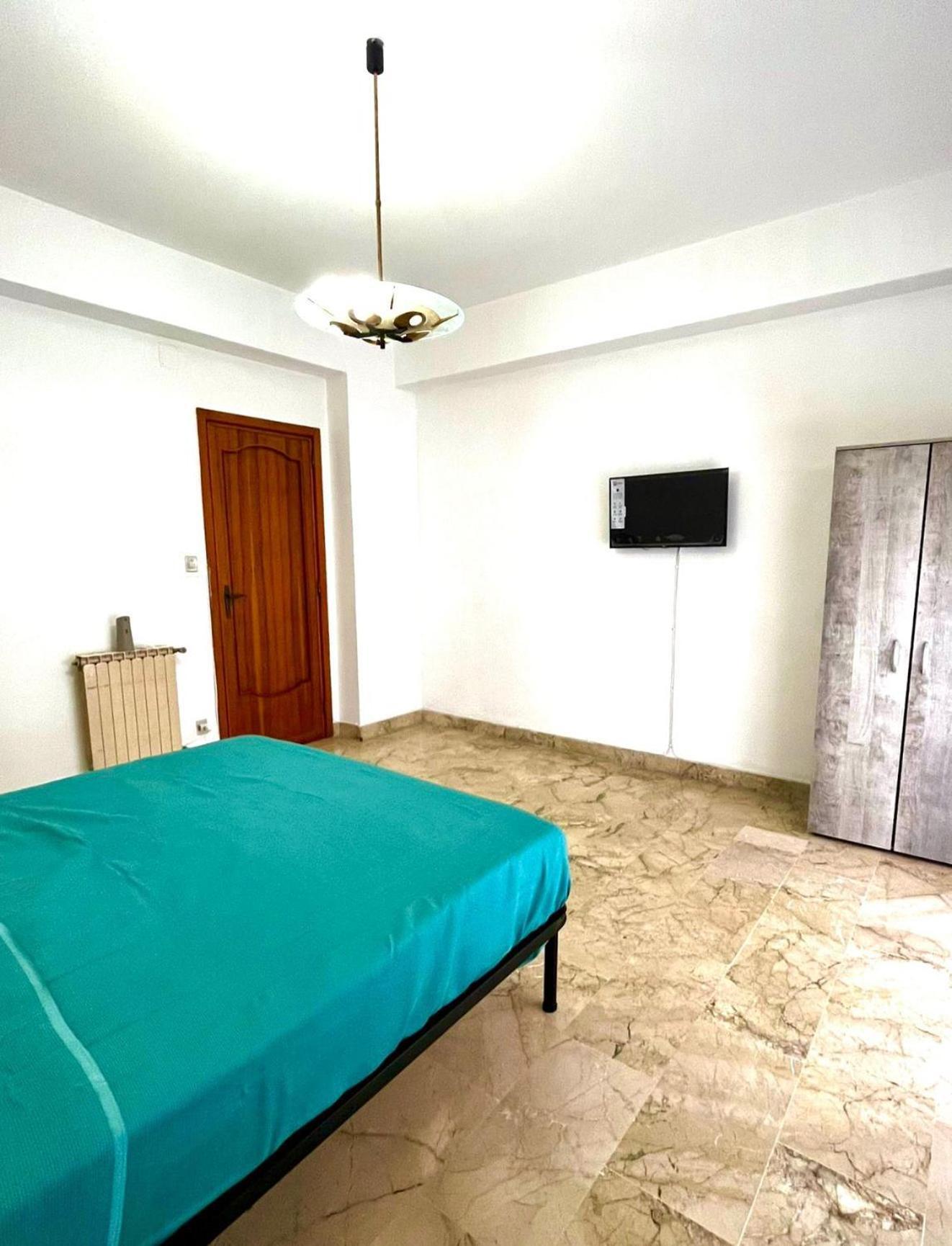 Hotel Harbor Elegance Estate à Milazzo Extérieur photo